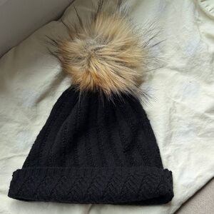 Garnet Hill Cashmere Black Hat 🖤